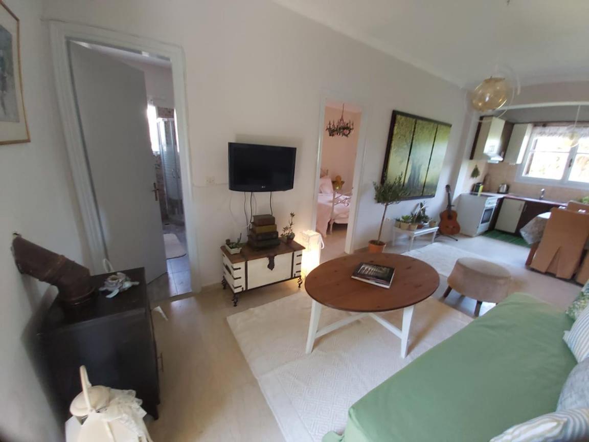 Eugenia Apartment Perama  Extérieur photo