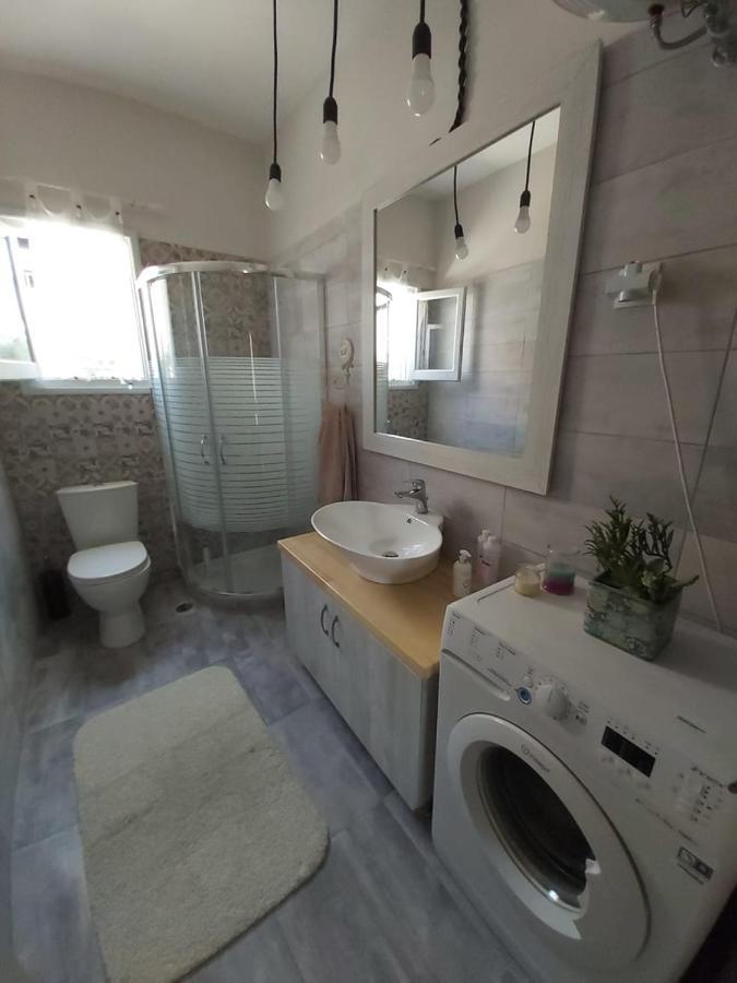 Eugenia Apartment Perama  Extérieur photo