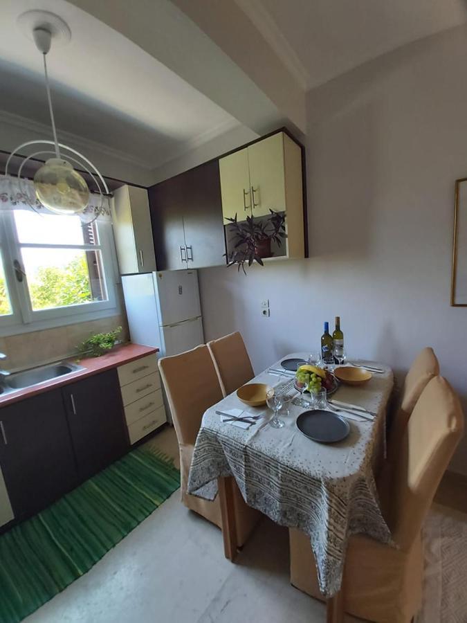 Eugenia Apartment Perama  Extérieur photo