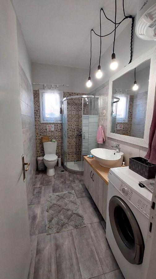Eugenia Apartment Perama  Extérieur photo